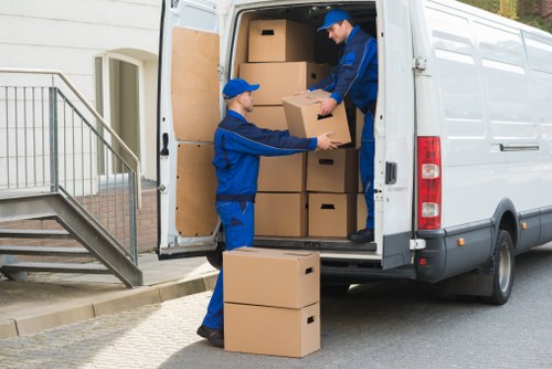Parking and access considerations for London house moves